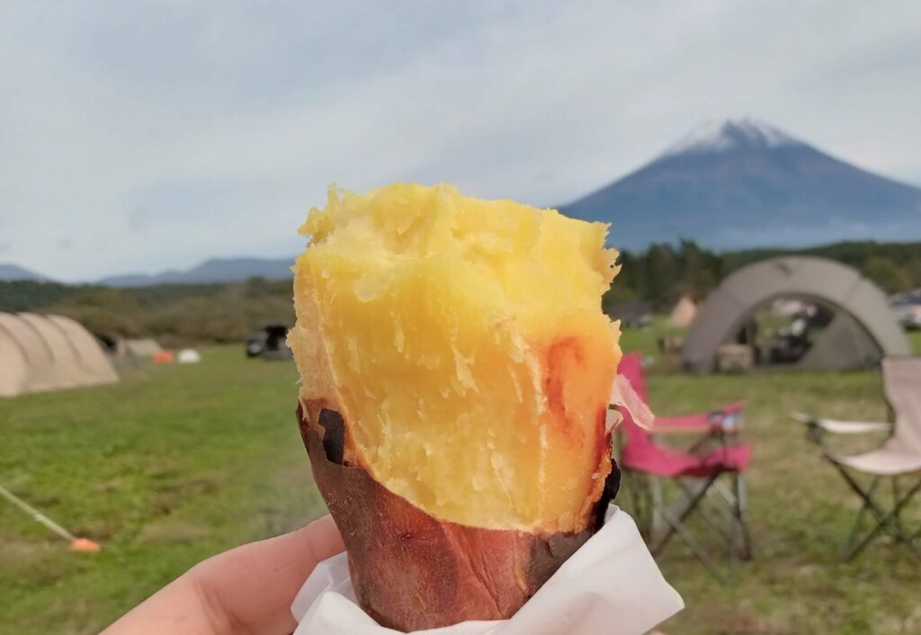焚き火 焼き芋 アルミホイル